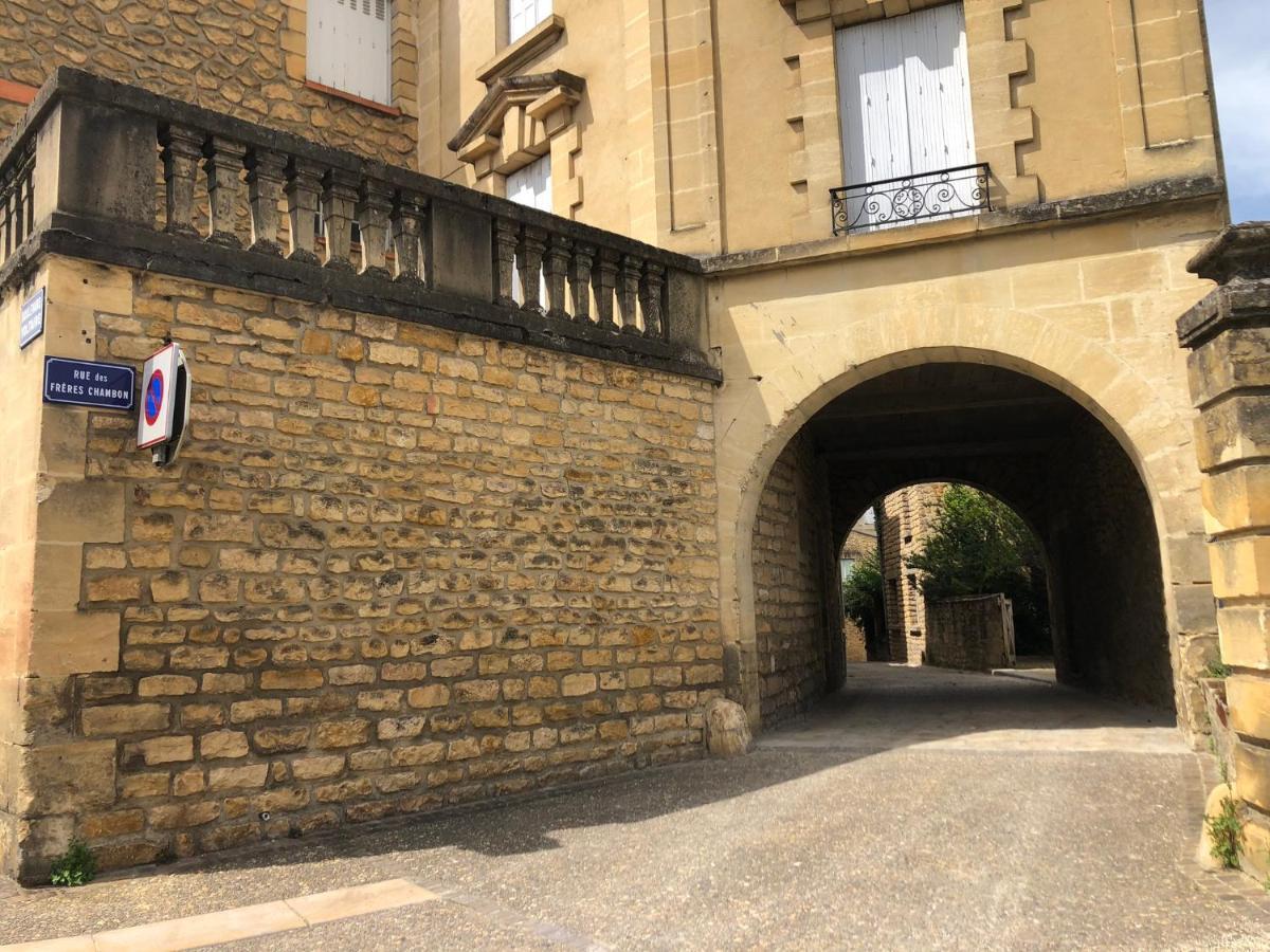 Les Appartements Chambon سارلا لا كانيدا المظهر الخارجي الصورة
