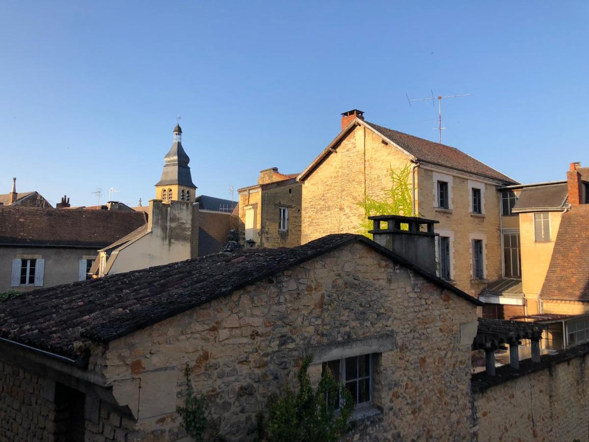 Les Appartements Chambon سارلا لا كانيدا الغرفة الصورة